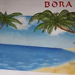 Bora Vendeghaz Апартаменты *