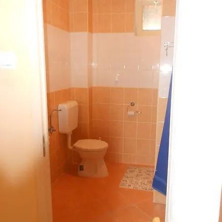 Bora Vendeghaz Apartment