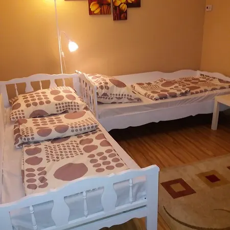 Bora Vendeghaz Eger
